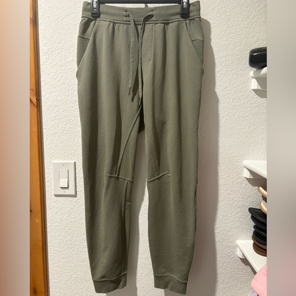 lululemon athletica Men's Sage Joggers